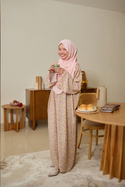 Ironless Kaftan in Petal